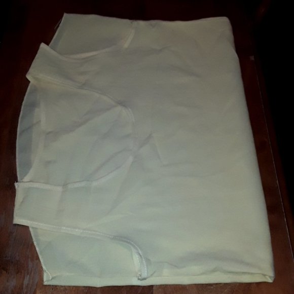 💣4/$10 💣 Sheer Yellow Tank-Top - Picture 4 of 5
